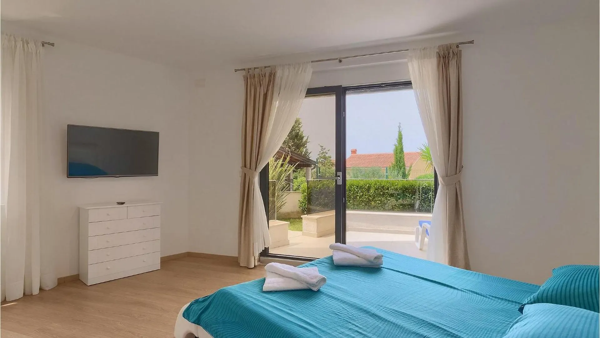 Villa Valsabion Pula 0*,